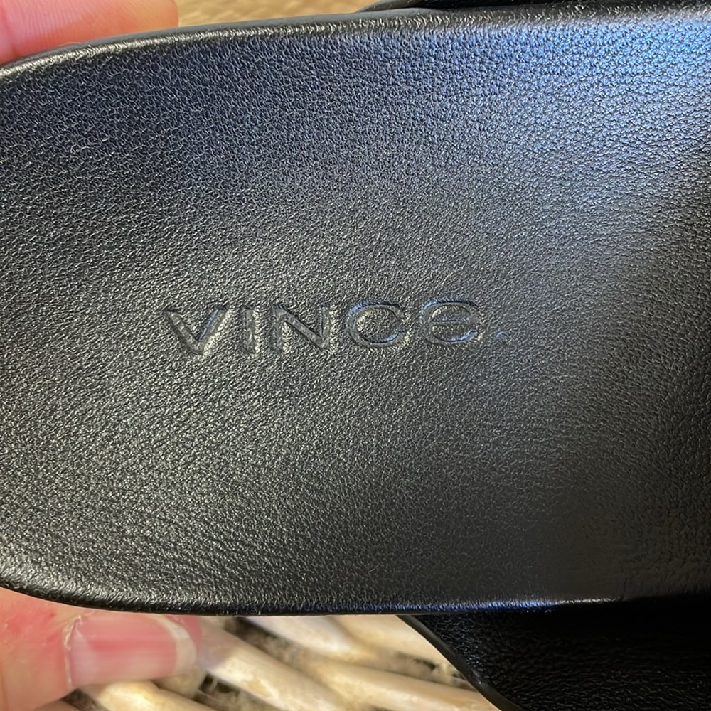 VINCE suede - Picture 6 of 8